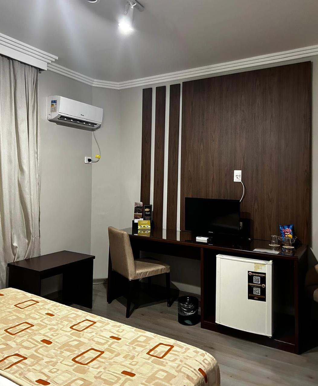 Class Hotel Guaxupe Luaran gambar