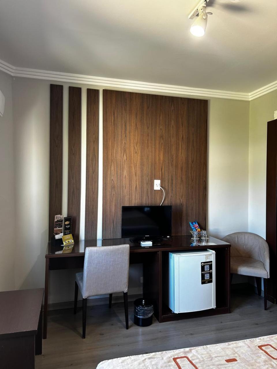 Class Hotel Guaxupe Luaran gambar